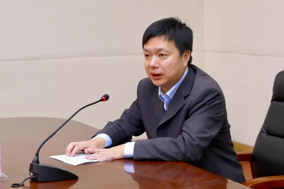 切·格瓦拉传:游击队